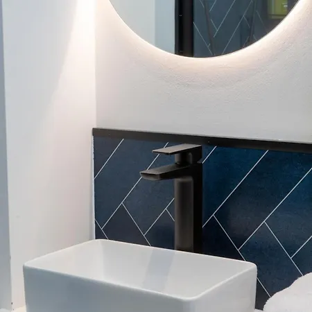 Aparthotel Station 4*