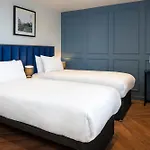 Station Aparthotel